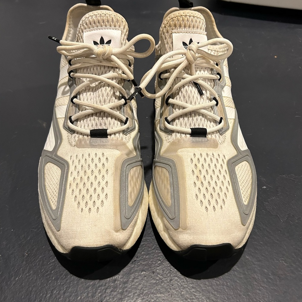 adidas Athletic Shoes in Cream and Gray
